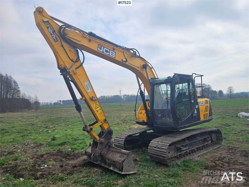 JCB JS 131 LC 대형 굴삭기 29톤 이상