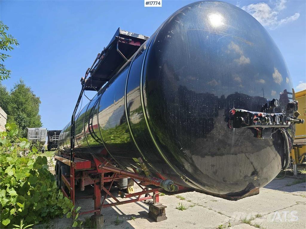 Kässbohrer STS 탱커 트럭