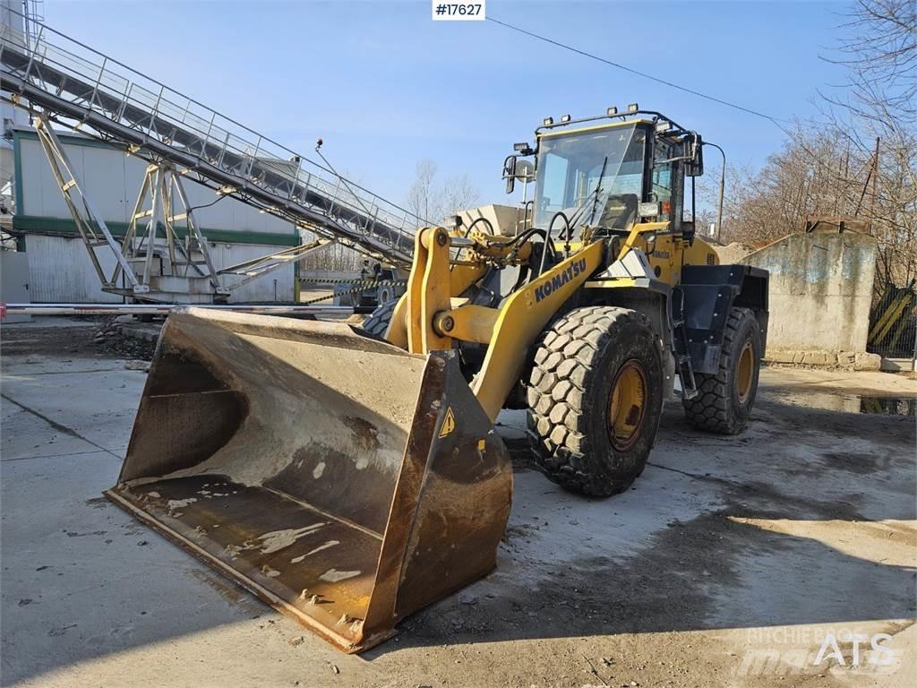 Komatsu WA 320-5  휠로우더