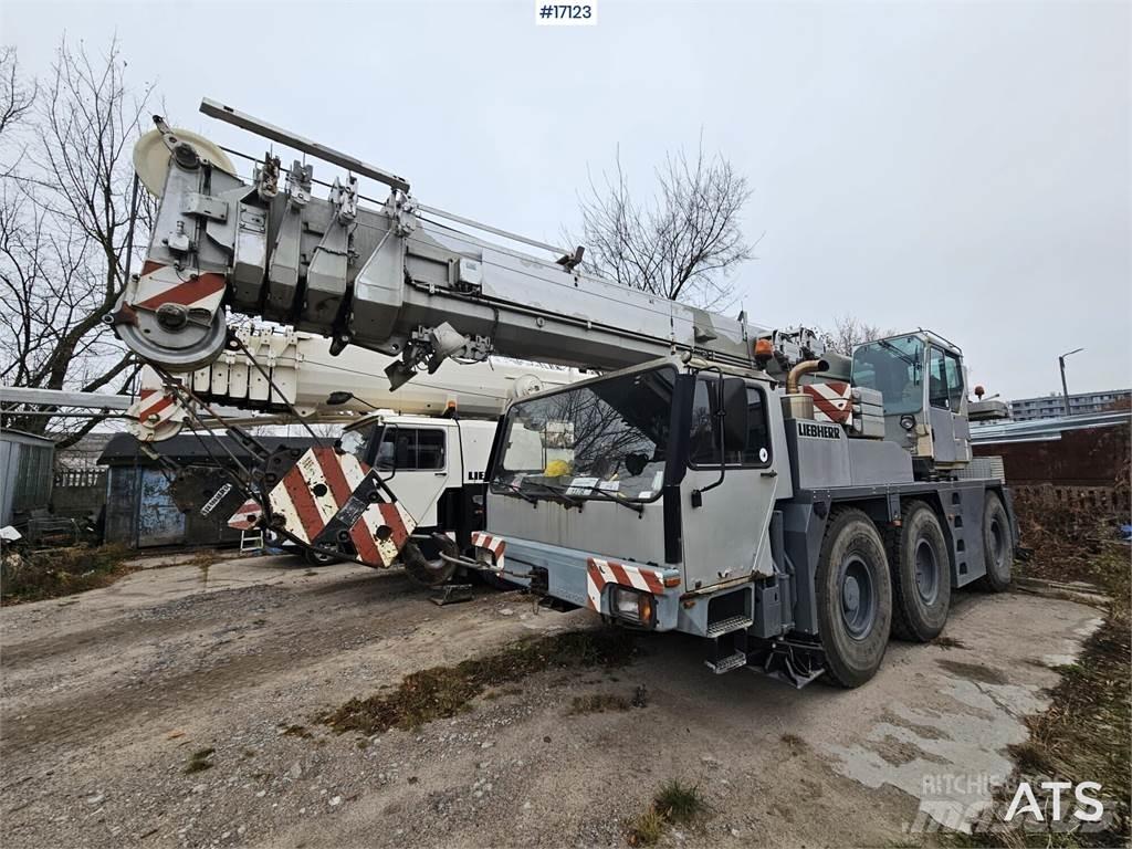 Liebherr 1050-1 A/T 크레인