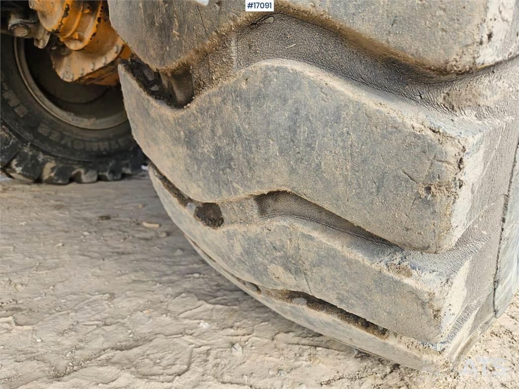 Liebherr L538  휠로우더