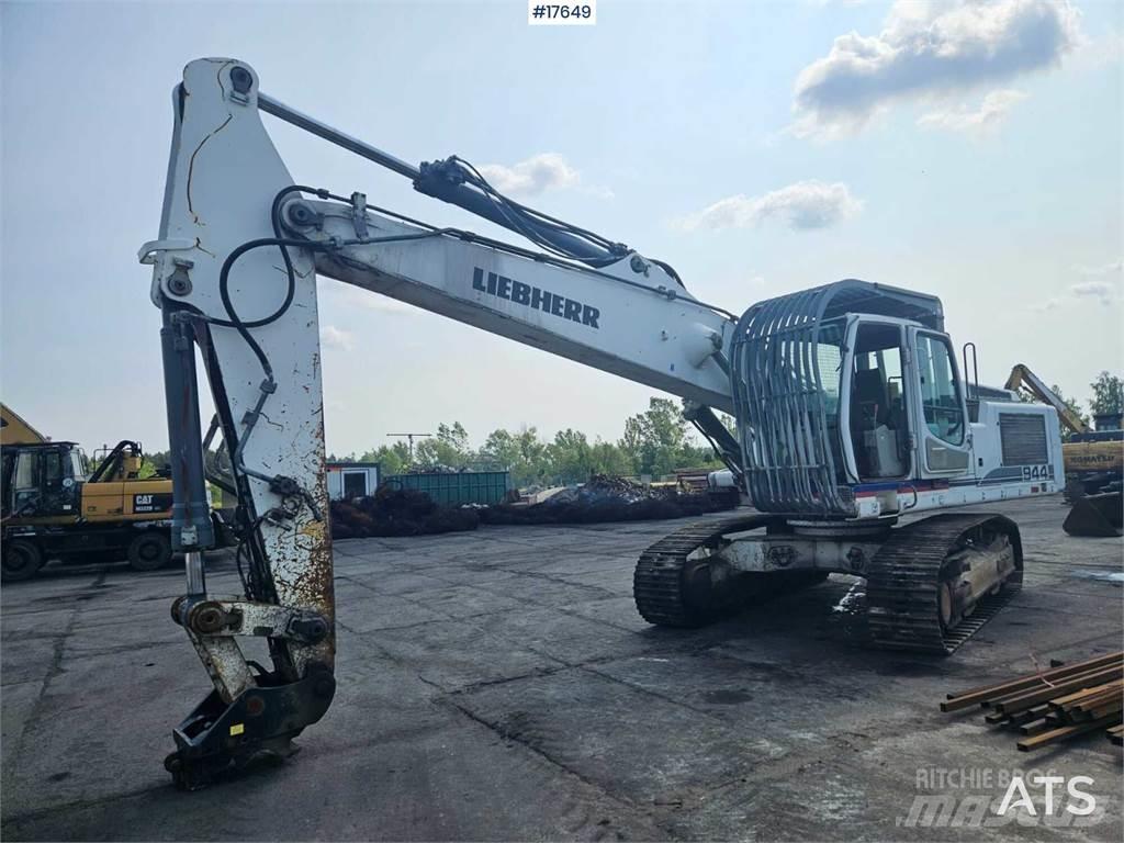 Liebherr R944C 대형 굴삭기 29톤 이상