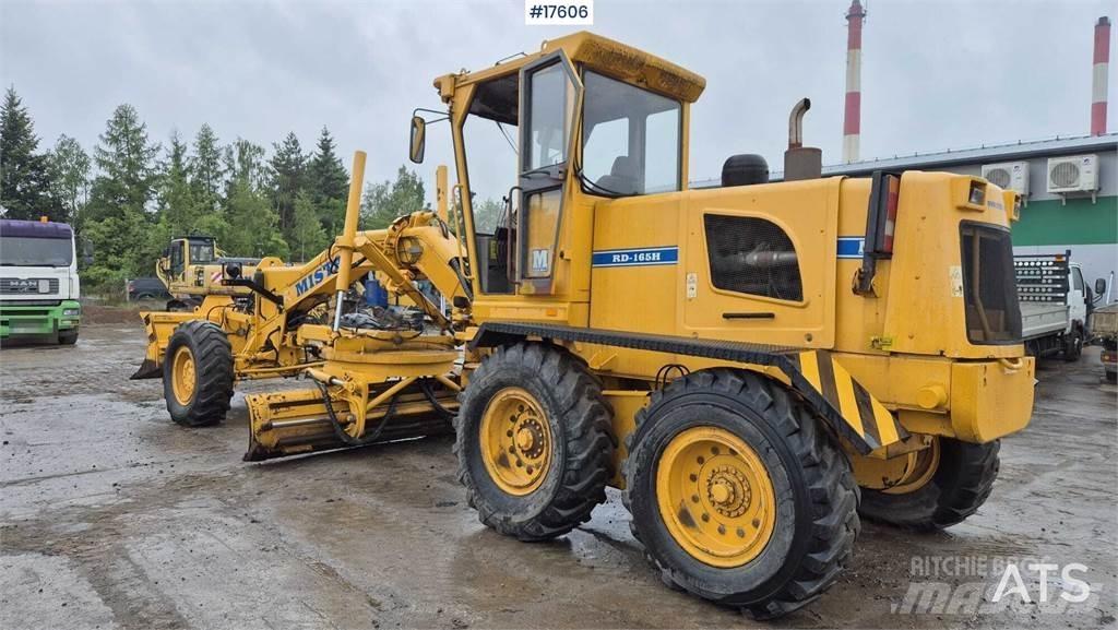  Miśta RD 165H 그레이더