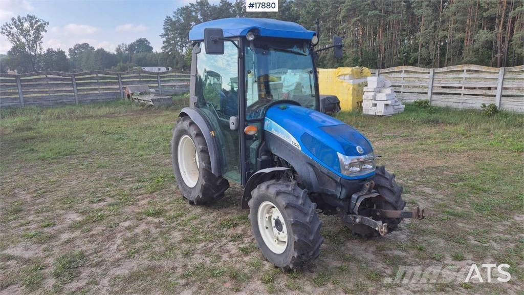 New Holland T 3040 트랙터