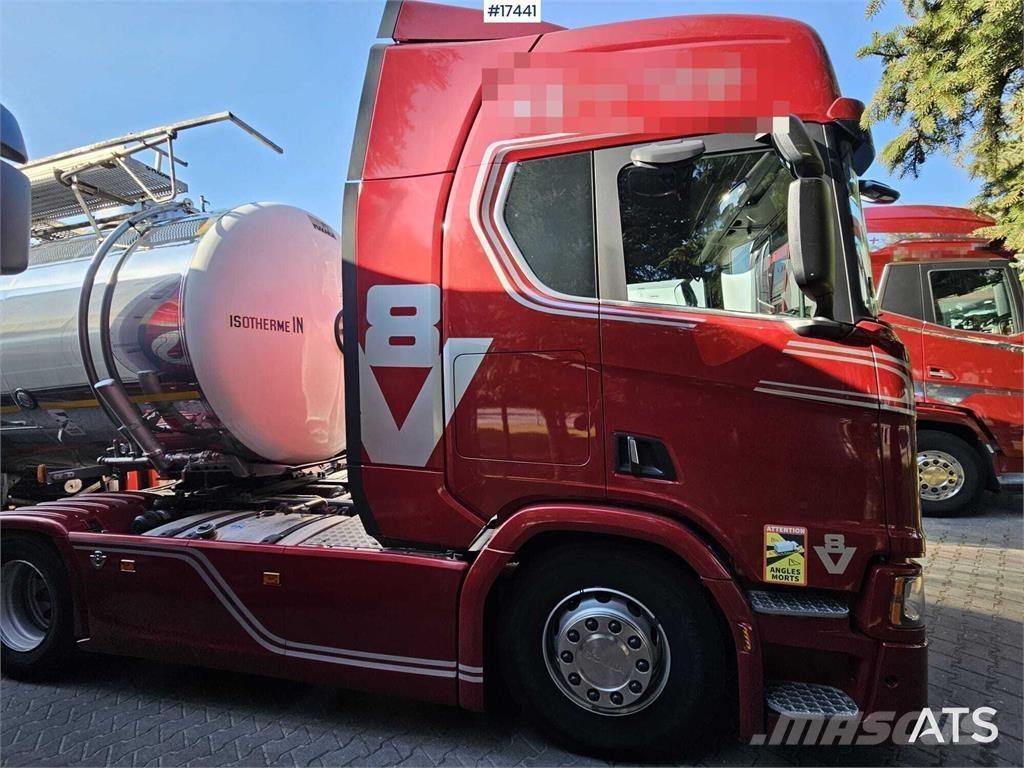 Scania R530 V8 트랙터 유닛