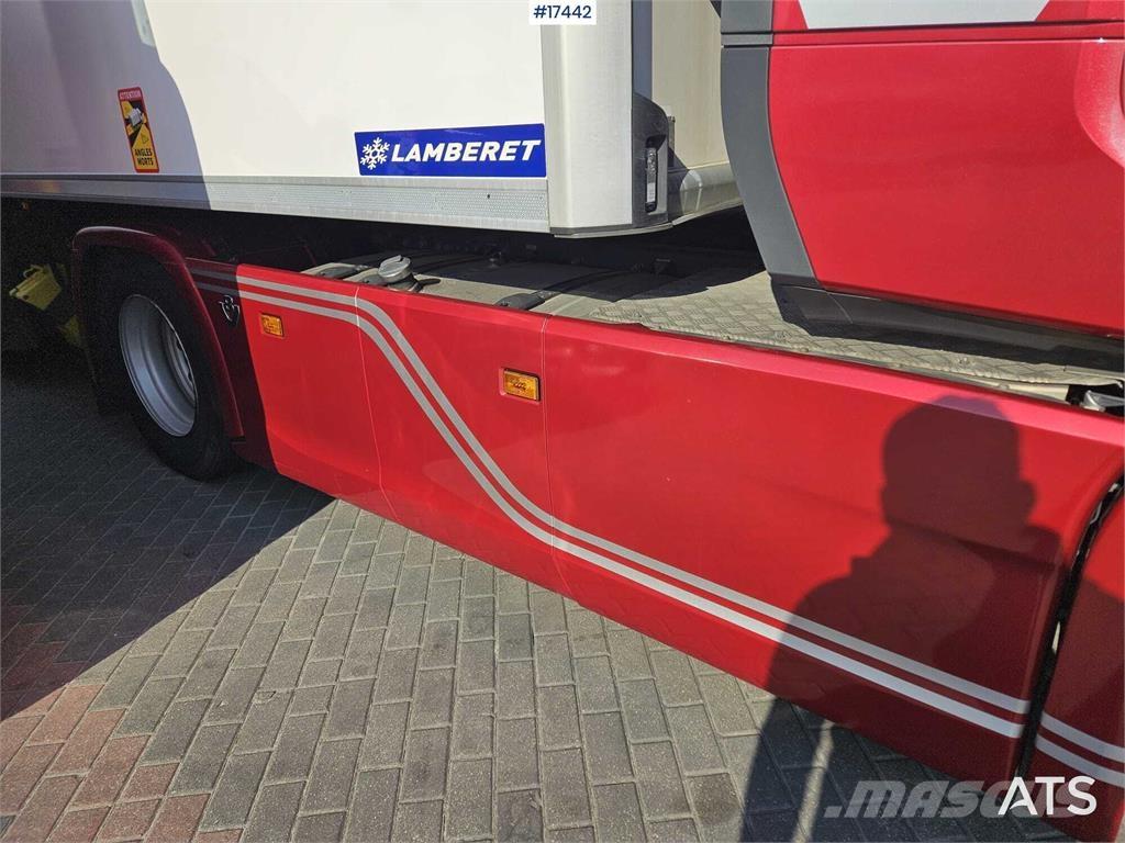 Scania R530 V8 트랙터 유닛