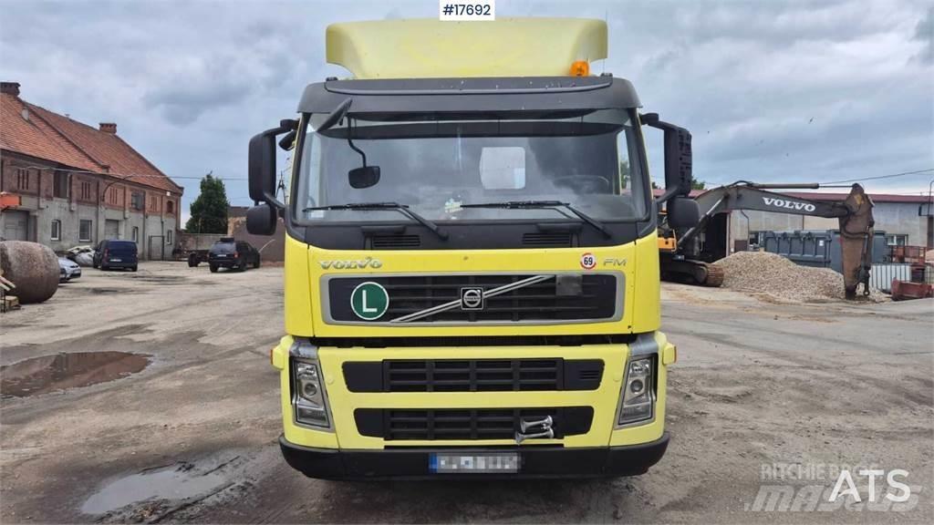 Volvo FM 440 훅 리프트 트럭