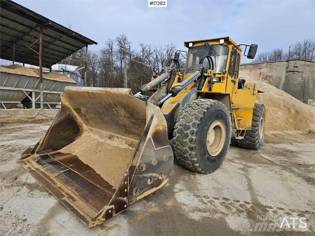 Volvo L120  휠로우더
