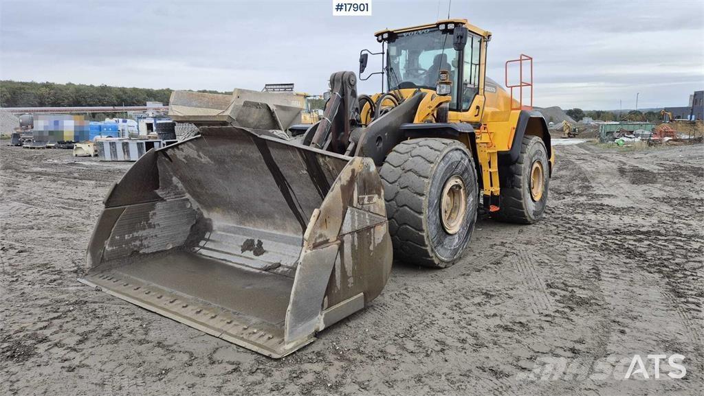 Volvo L220H  휠로우더