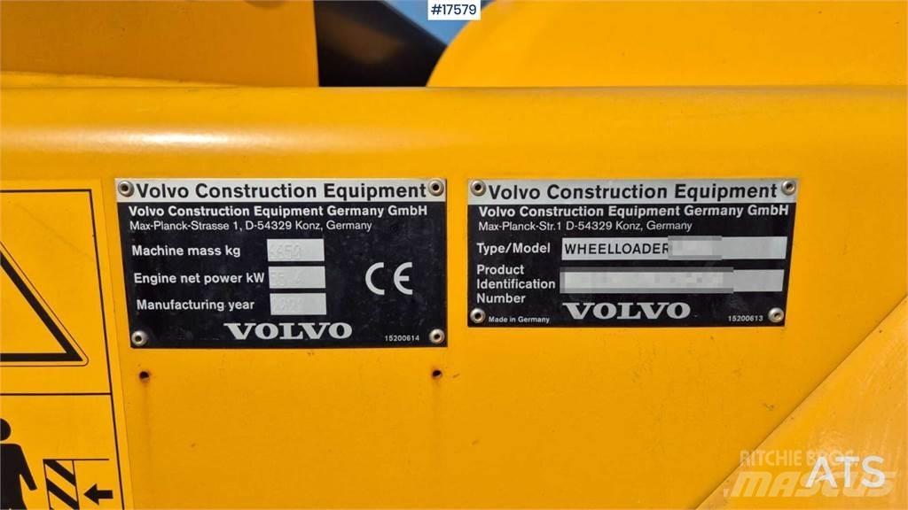 Volvo L30G  휠로우더