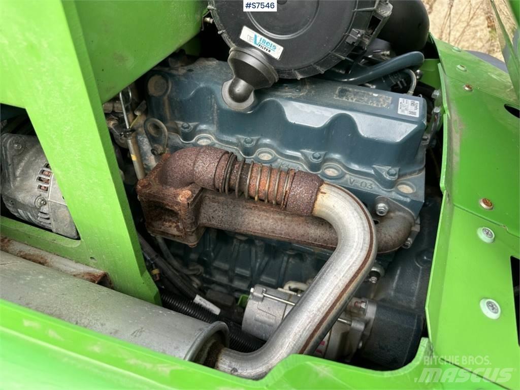 Avant 750  스키드로더