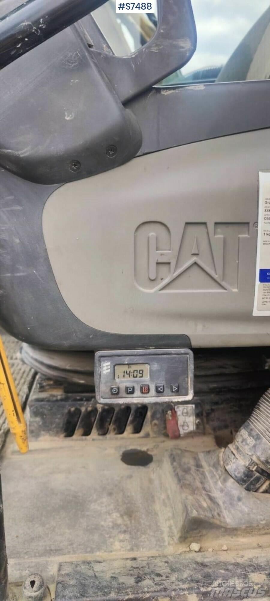 CAT 319D 대형 굴삭기 29톤 이상