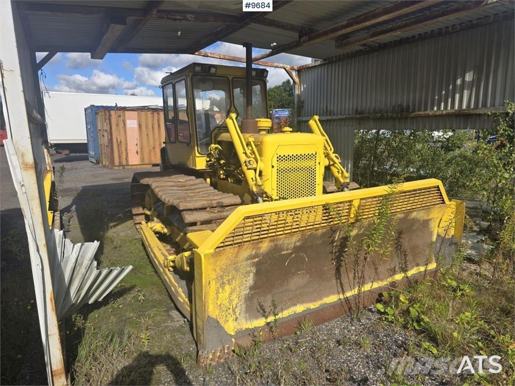 CAT D4D LGP 크롤러 도저