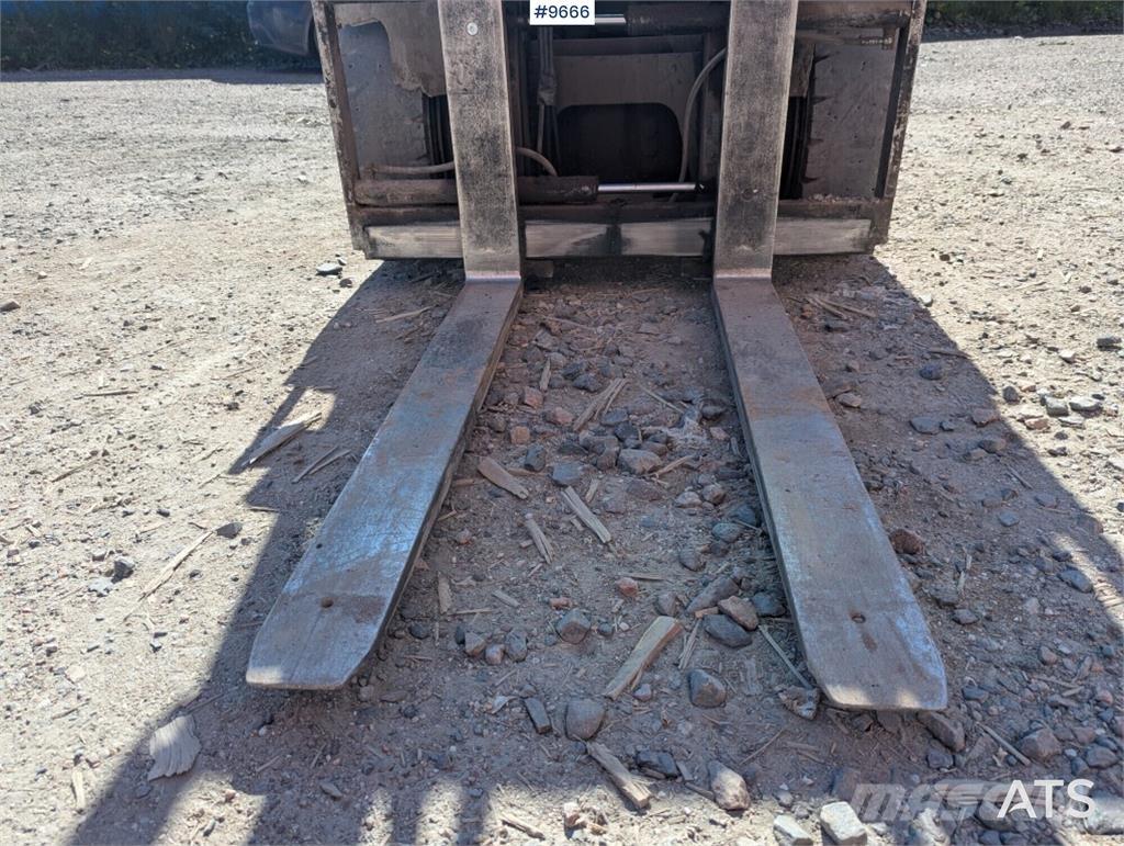 CAT DP30N 디젤 지게차