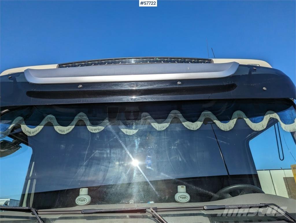 DAF FAT XF530Z 덤프 트럭