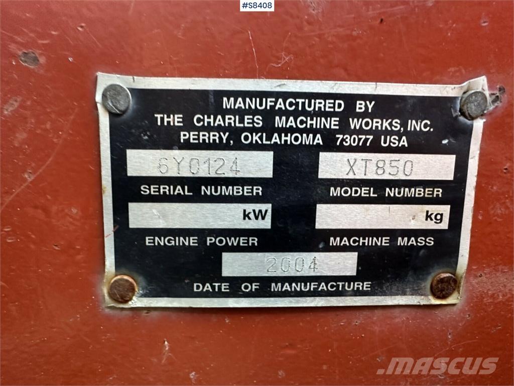 Ditch Witch XT850  스키드로더