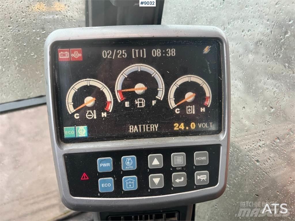 Doosan DX140LC 대형 굴삭기 29톤 이상