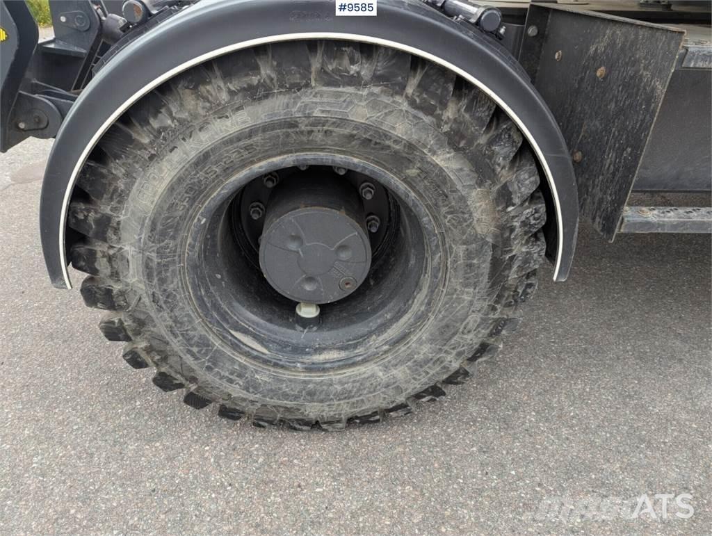 Doosan DX160W-7  휠 굴삭기