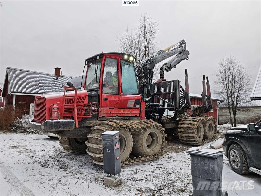 Komatsu 865 원목 포워더