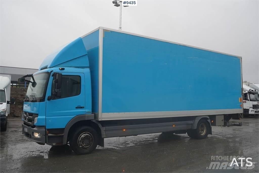 Mercedes-Benz ATEGO 탑차 트럭