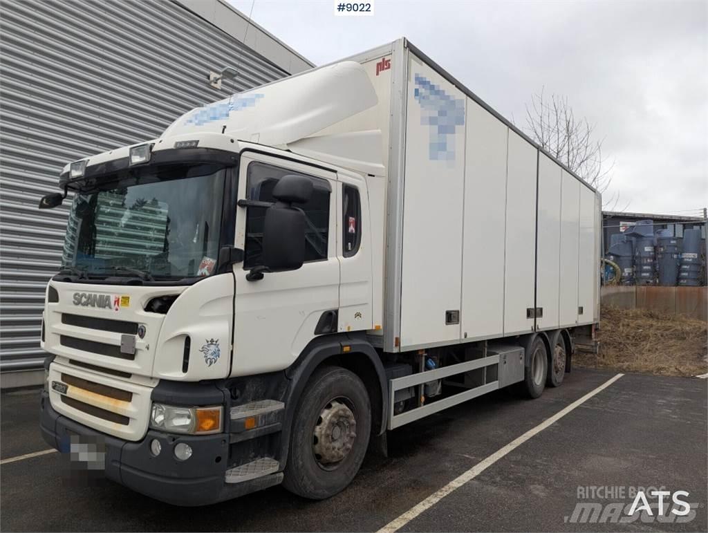 Scania P320 탑차 트럭