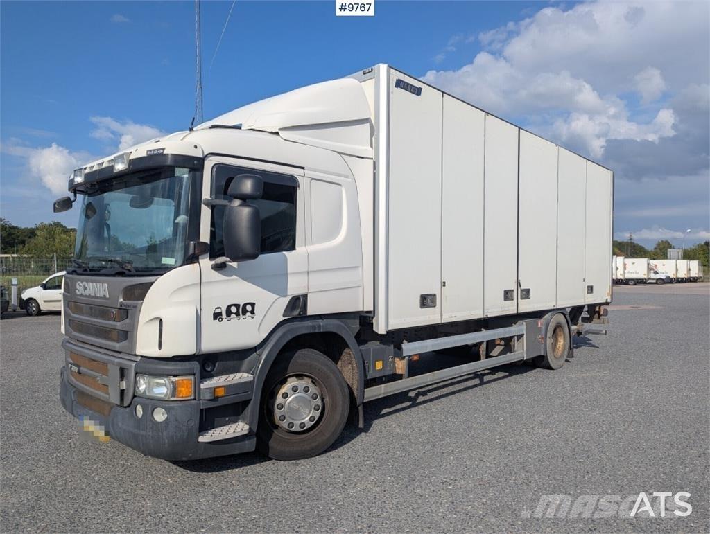 Scania P320 탑차 트럭