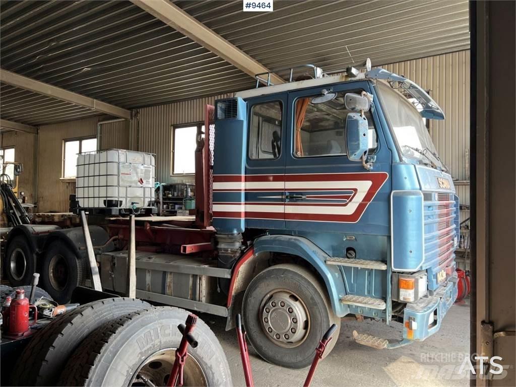 Scania R143 훅 리프트 트럭