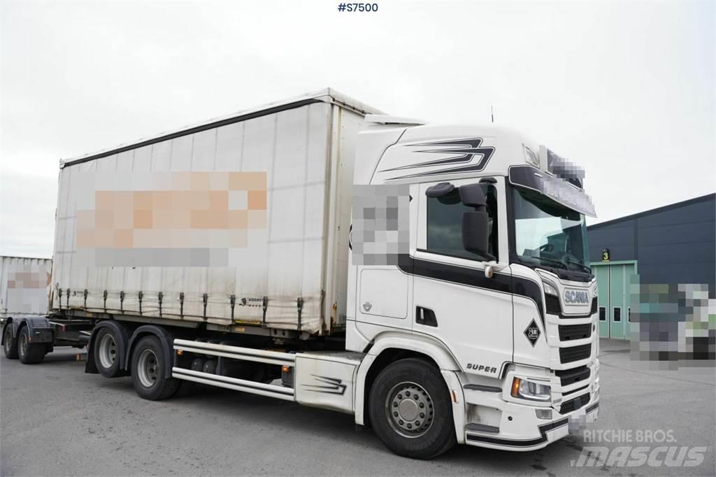 Scania R580 탑차 트럭