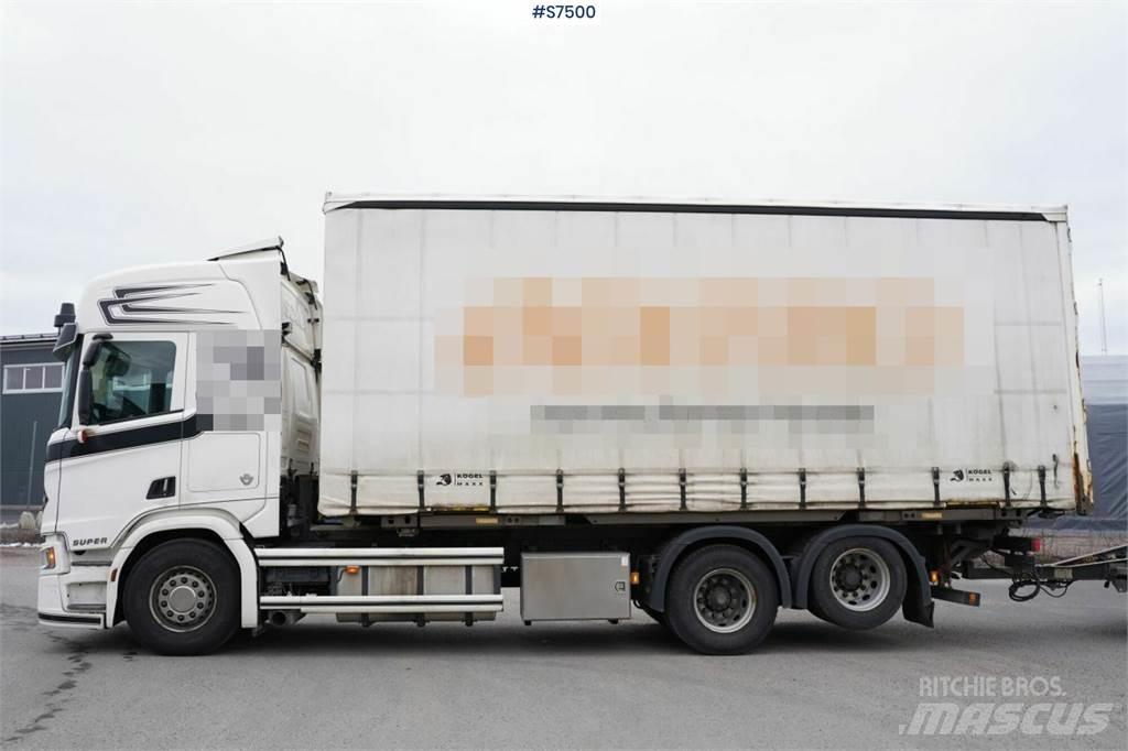 Scania R580 탑차 트럭