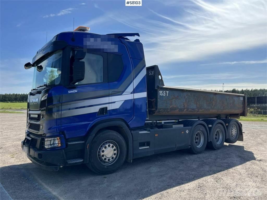 Scania R580 훅 리프트 트럭