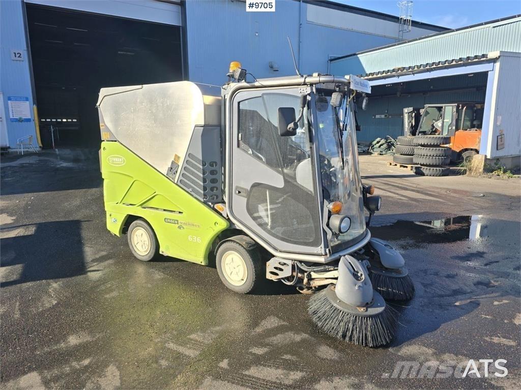 Tennant 636 청소 트럭