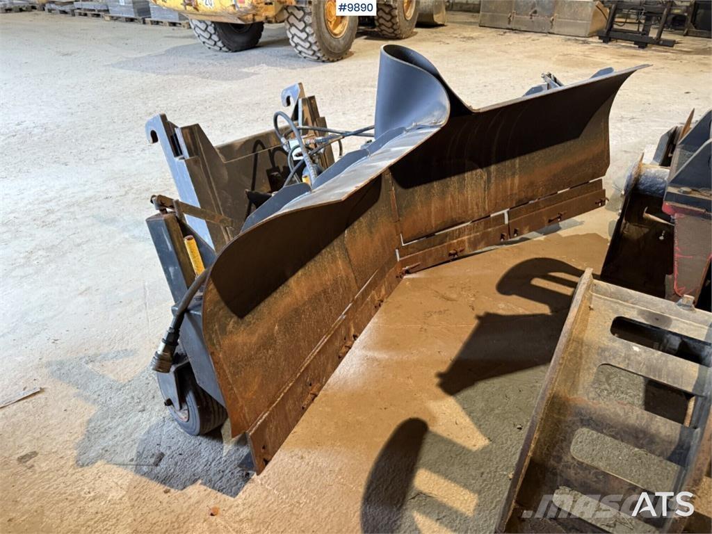 Uni-väg UV-280 쟁기