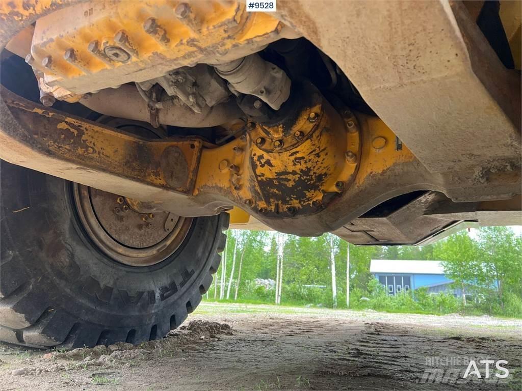 Volvo A25D 연결식 홀러