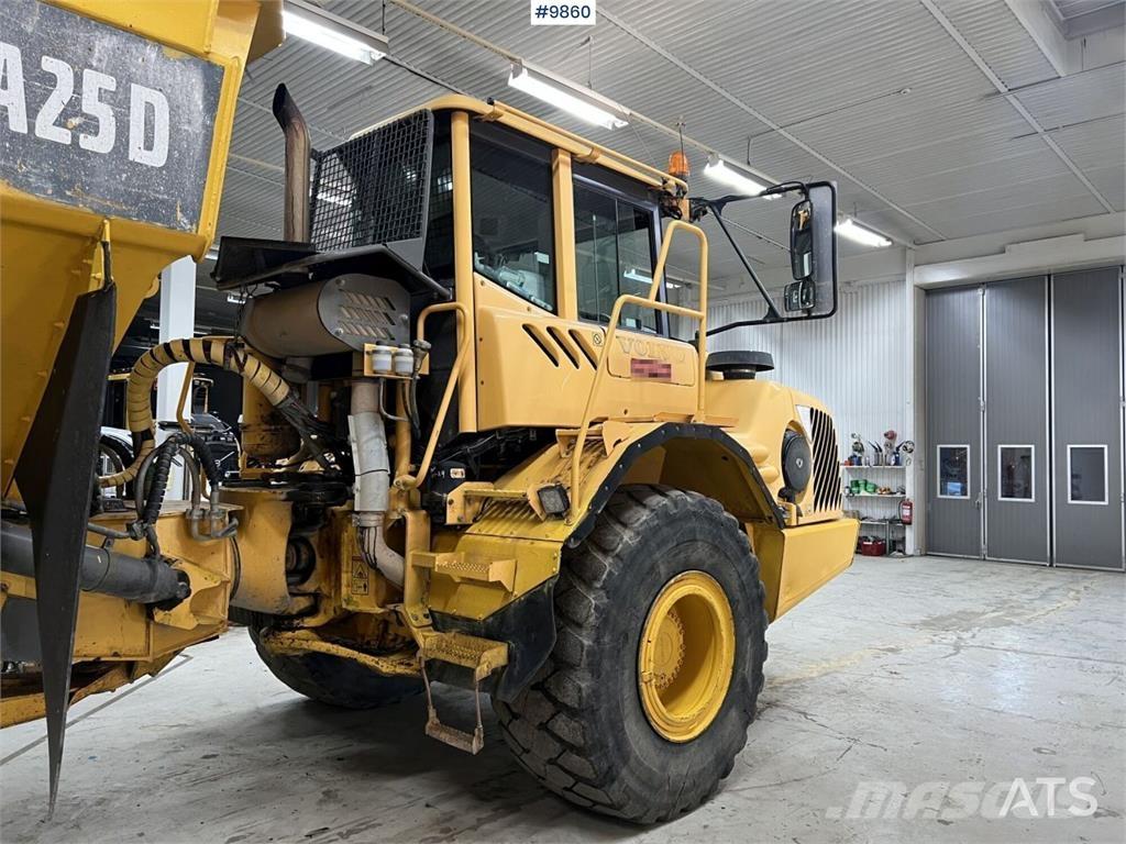 Volvo A25D 연결식 홀러