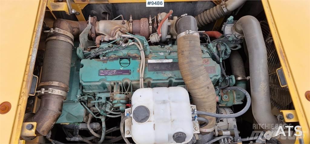 Volvo EC300DL 대형 굴삭기 29톤 이상