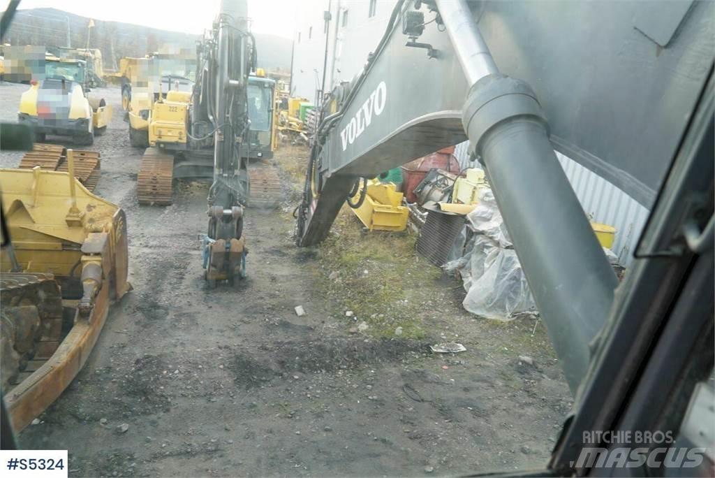Volvo EC460BLC 대형 굴삭기 29톤 이상