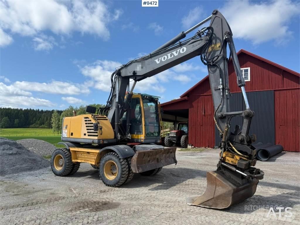 Volvo EW160B  휠 굴삭기