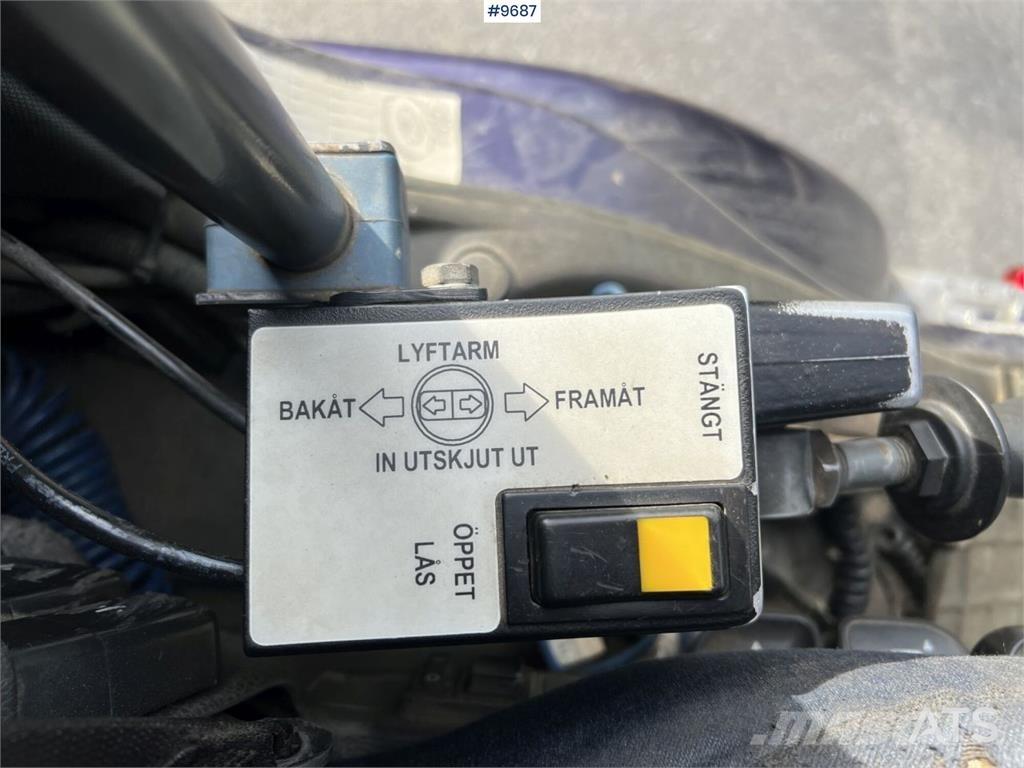 Volvo FM-380 6*2 훅 리프트 트럭