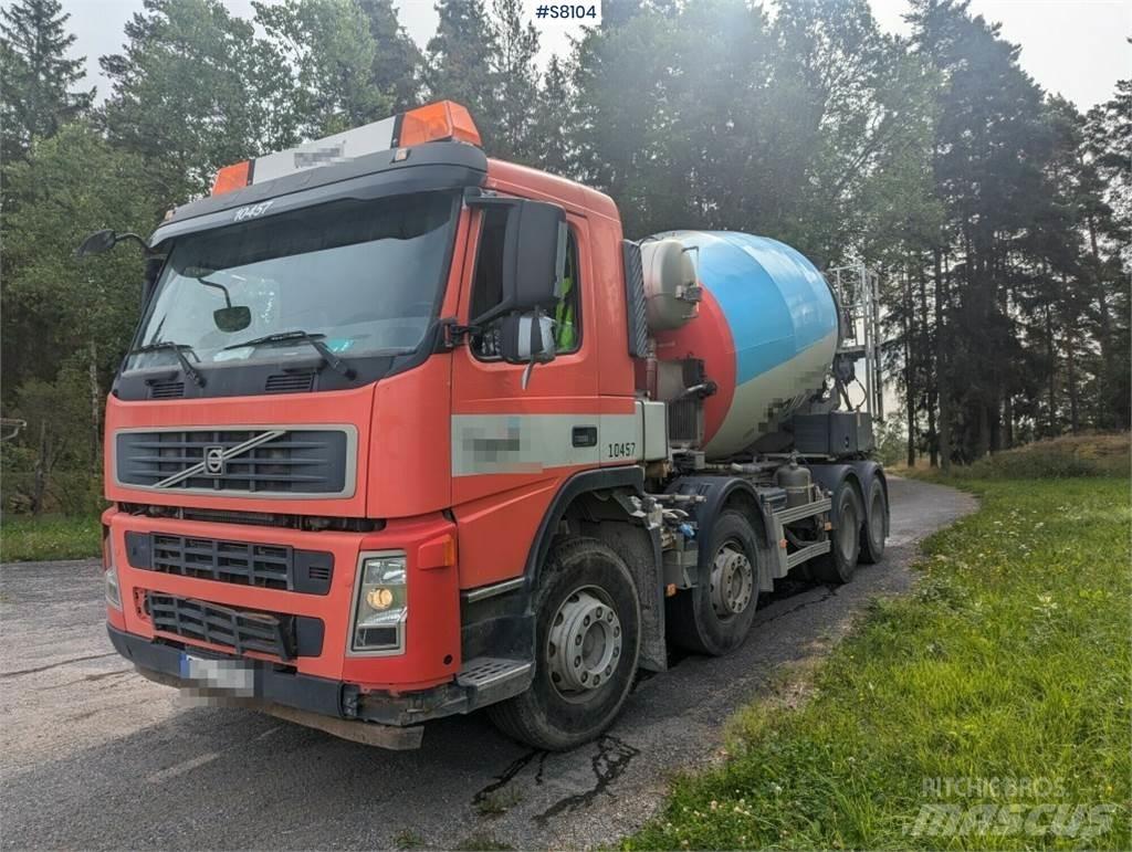 Volvo FM400 8X4 콘크리트 믹서트럭