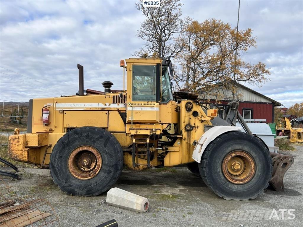 Volvo L180C  휠로우더