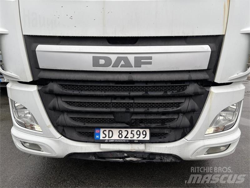 DAF CF 탑차 트럭