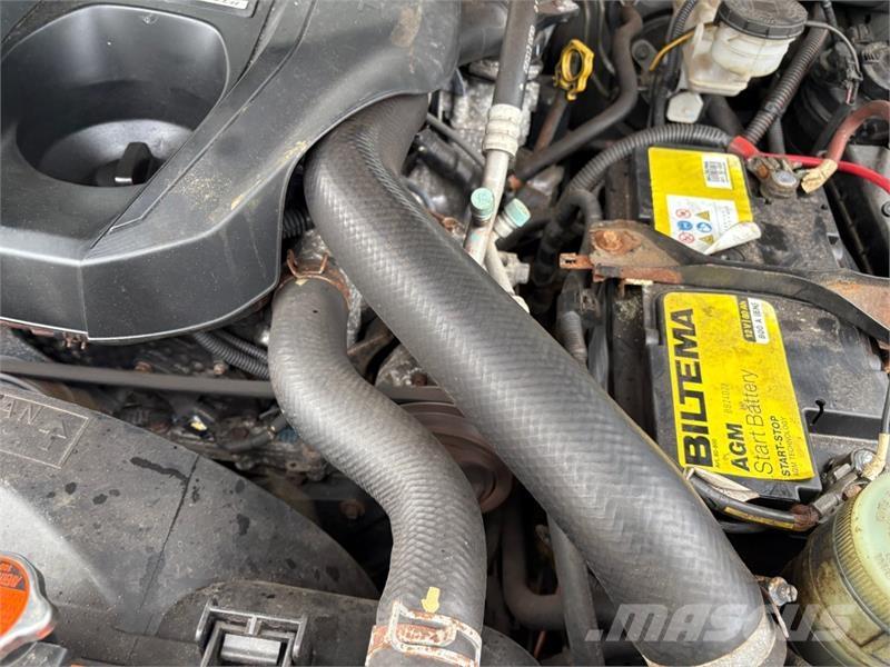 Isuzu D-max 자동차