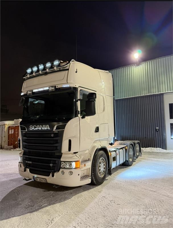 Scania R560 트랙터 유닛