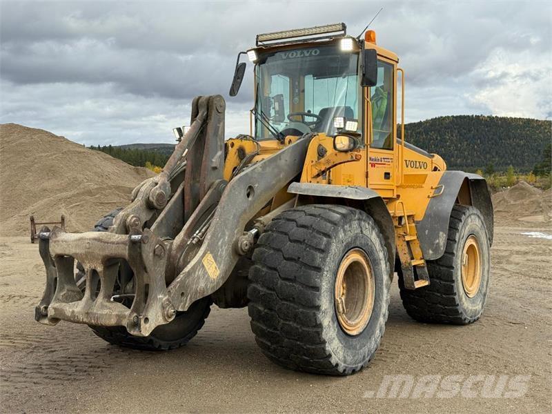 Volvo L120E  휠로우더