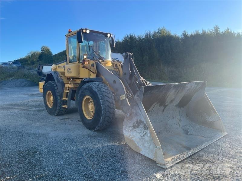 Volvo L90E  휠로우더