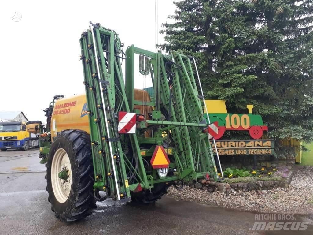 Amazone UG 4500 자주 동력 분무기