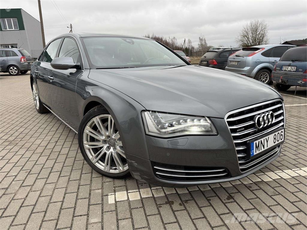 Audi  자동차