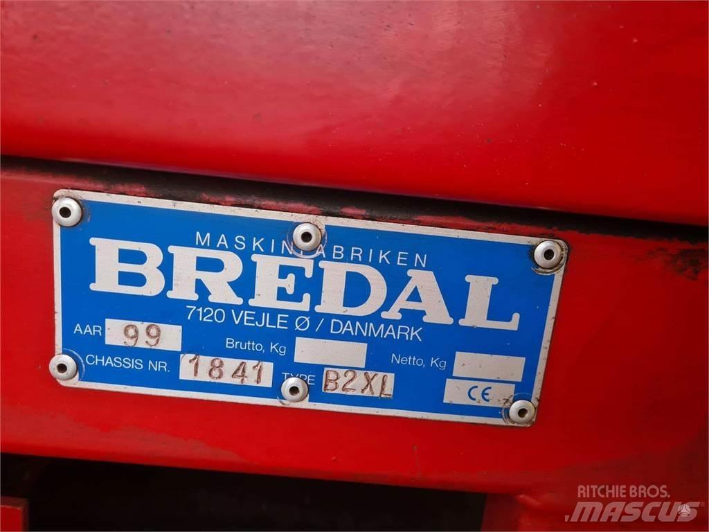 Bredal B2 미네랄 살포기