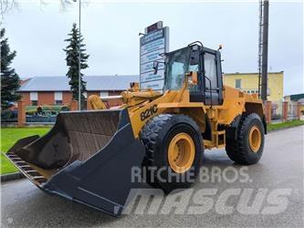 CASE 821C  휠로우더