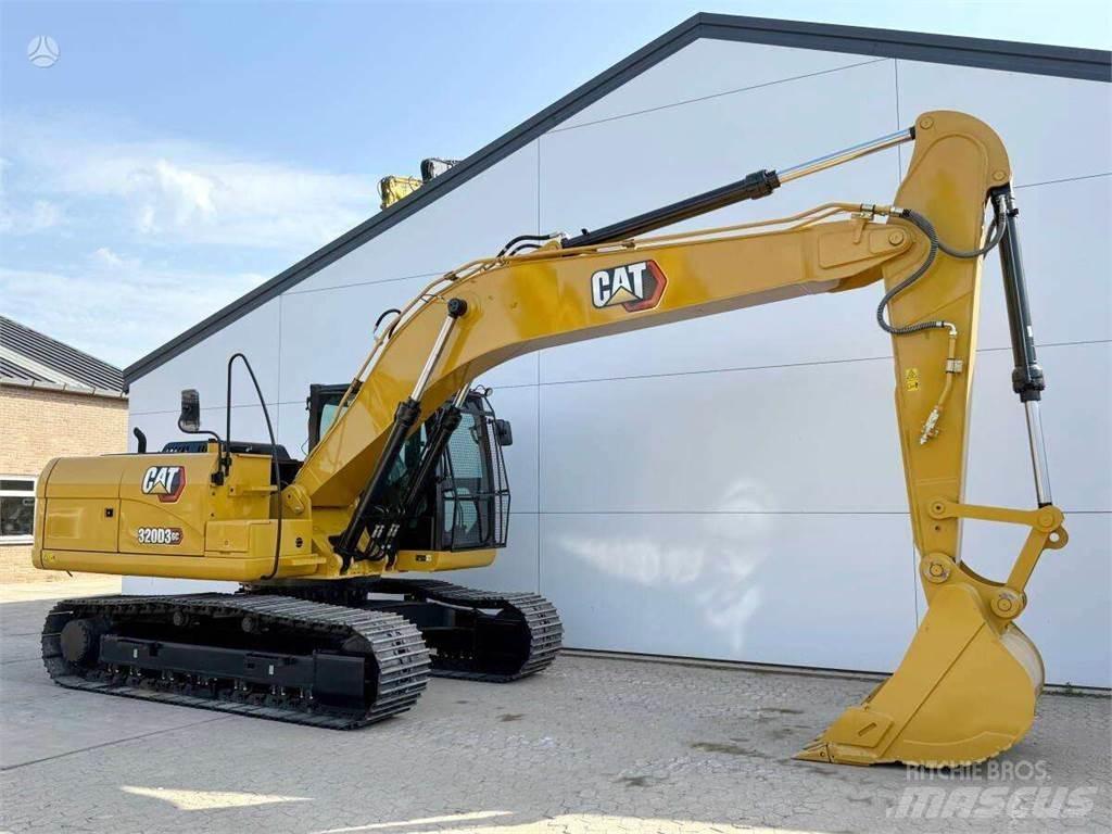 CAT 320D3 대형 굴삭기 29톤 이상